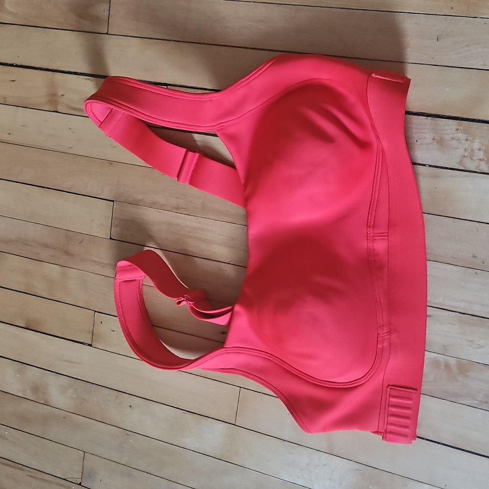 NWT Free people movement red adjustable strap sports bra size  S